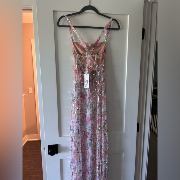 RedBerry Dress - Picture 2 of 5